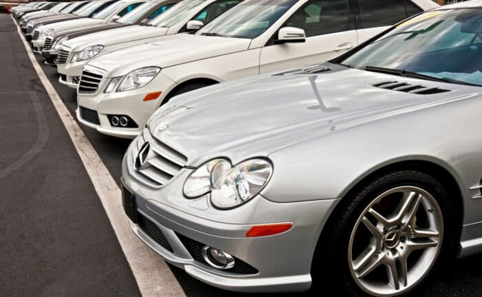 How to Check Mileage on Mercedes Benz