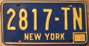 a picture of a new york license plate